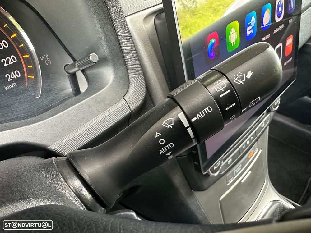 Toyota Avensis SW 2.0 D-4D Exclusive +Pele+GPS - 7