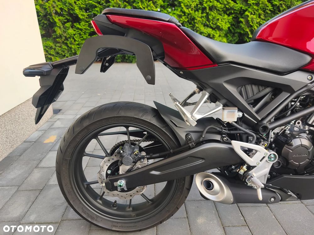 Honda CB - 16