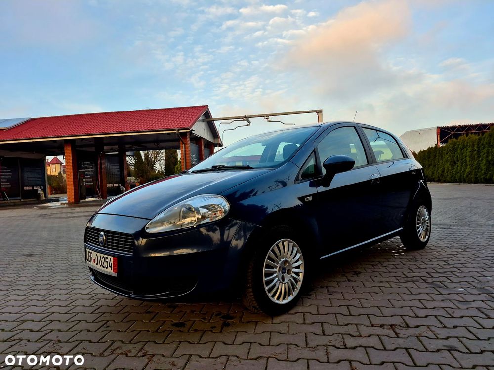 Fiat Grande Punto - 4