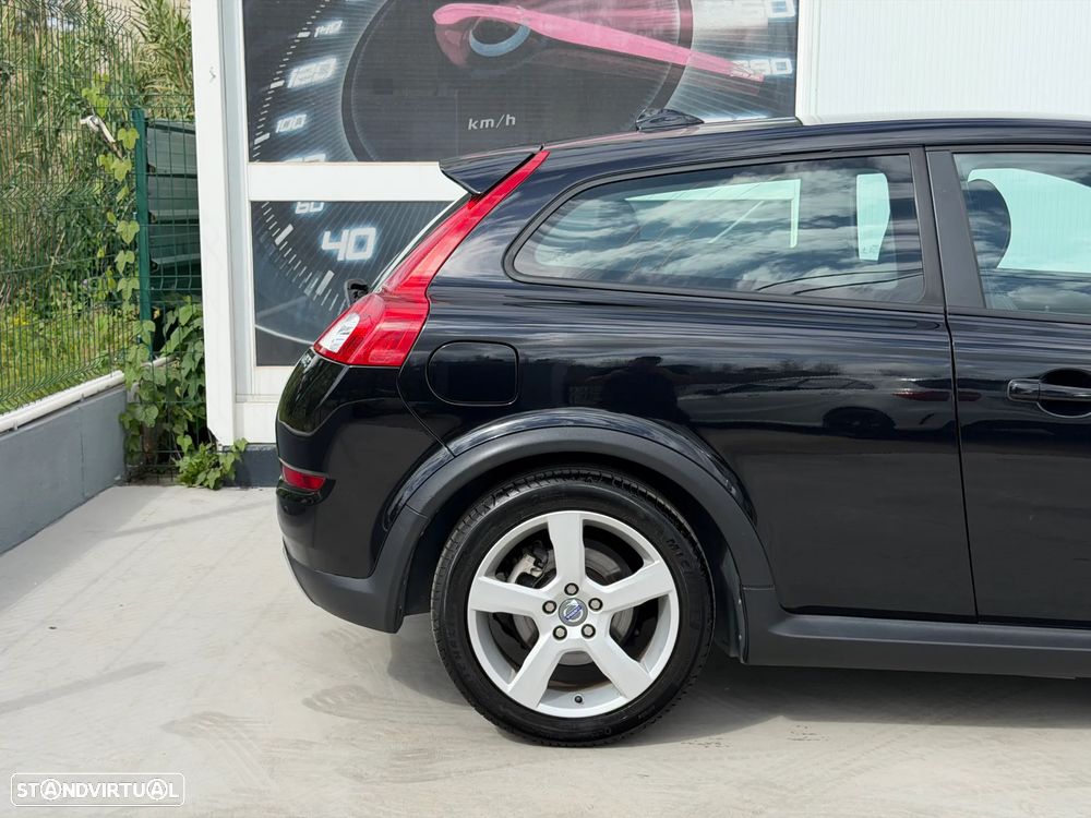 Volvo C30 1.6 D2 R-Design Start/Stop - 12