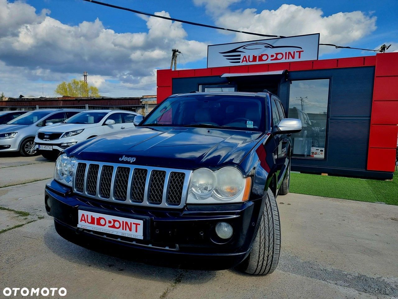 Jeep Grand Cherokee - 1