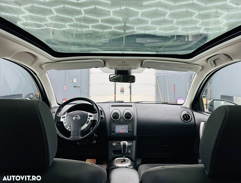 Nissan Qashqai 2.0 DCI 4 x 4 DPF Aut tekna - 6