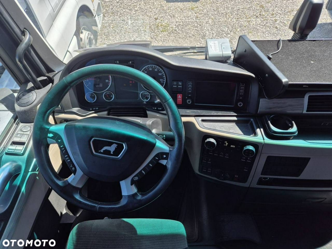 MAN Tgx - 27