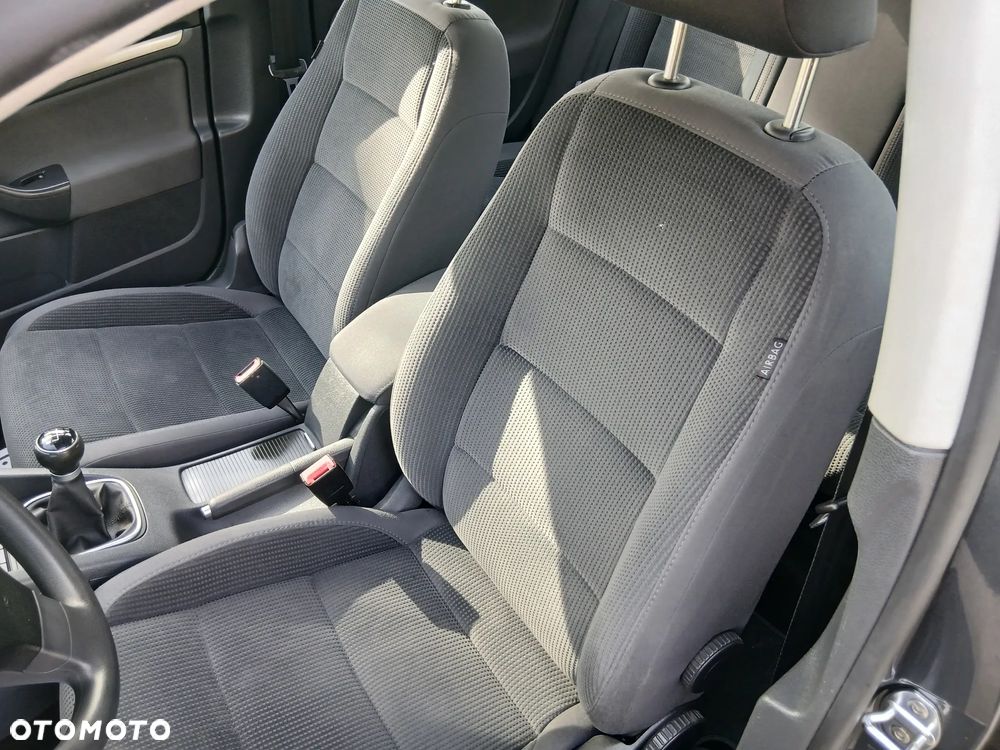Volkswagen Jetta 1.4 TSI Comfortline - 14