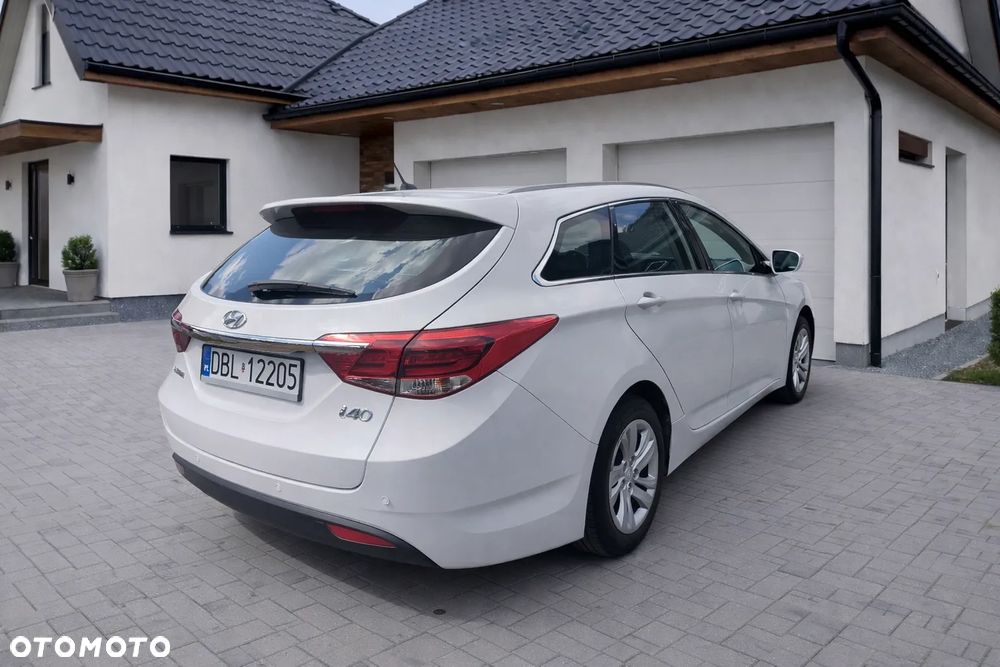 Hyundai i40 Kombi blue 1.6 Classic - 5