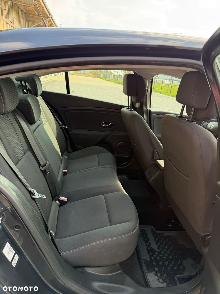 Renault Fluence 1.6 16V Expression - 15