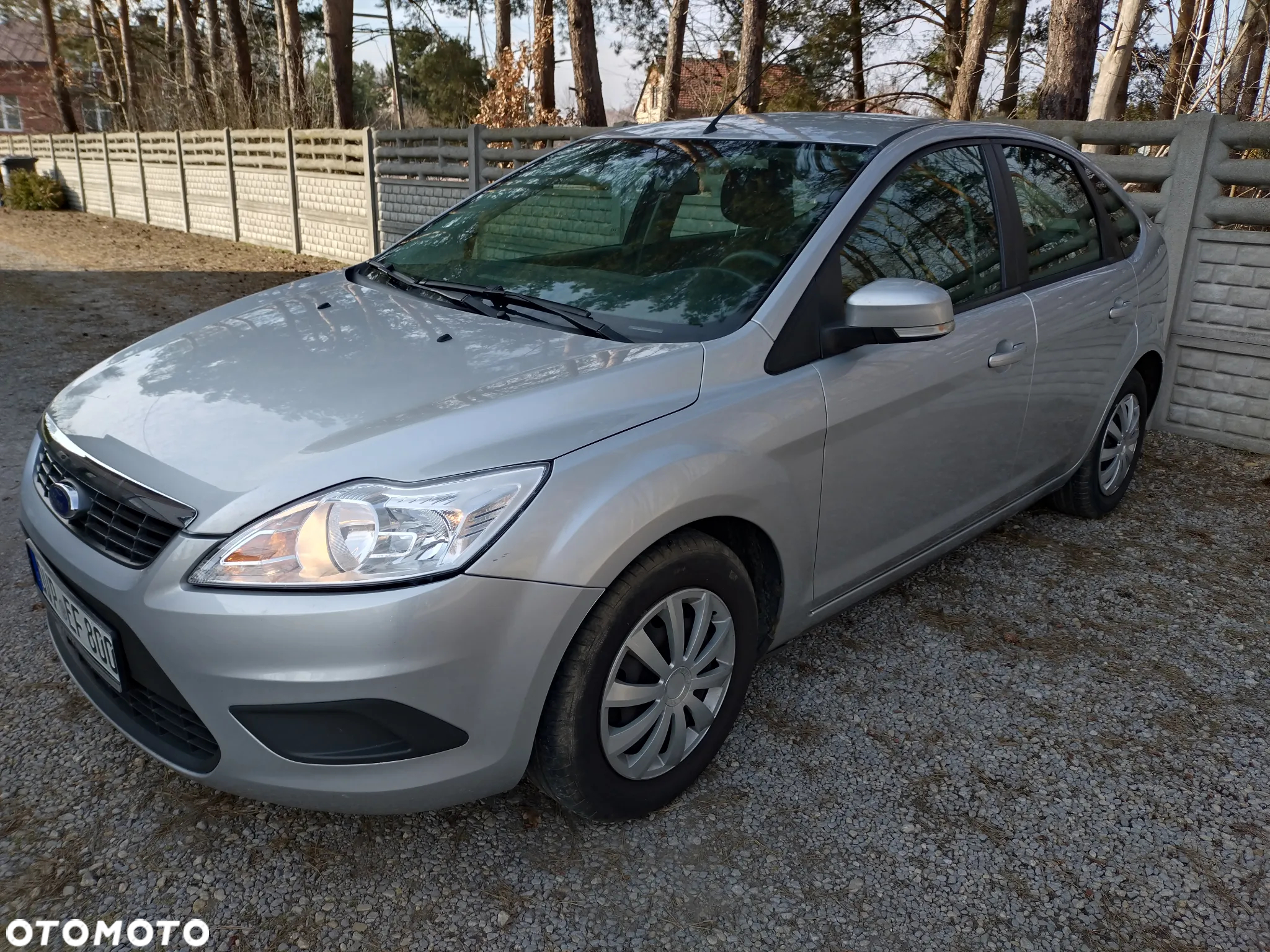 Ford Focus 1.6 16V Ambiente - 4