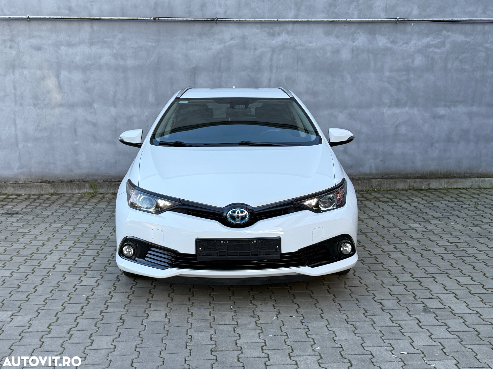 Toyota Auris 1.8 VVT-i Hybrid Automatik Comfort - 16