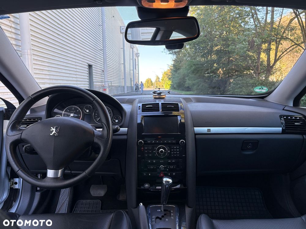 Peugeot 407 - 24
