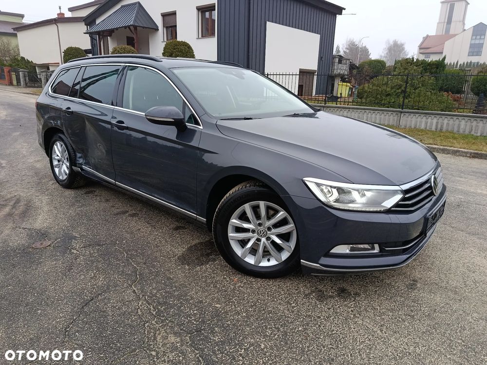 Volkswagen Passat 2.0 TDI SCR (BlueMotion Technology) DSG Comfortline - 4