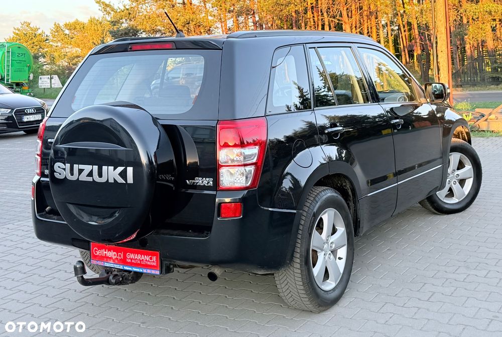 Suzuki Grand Vitara 1.9 DDiS Club DPF Family - 9