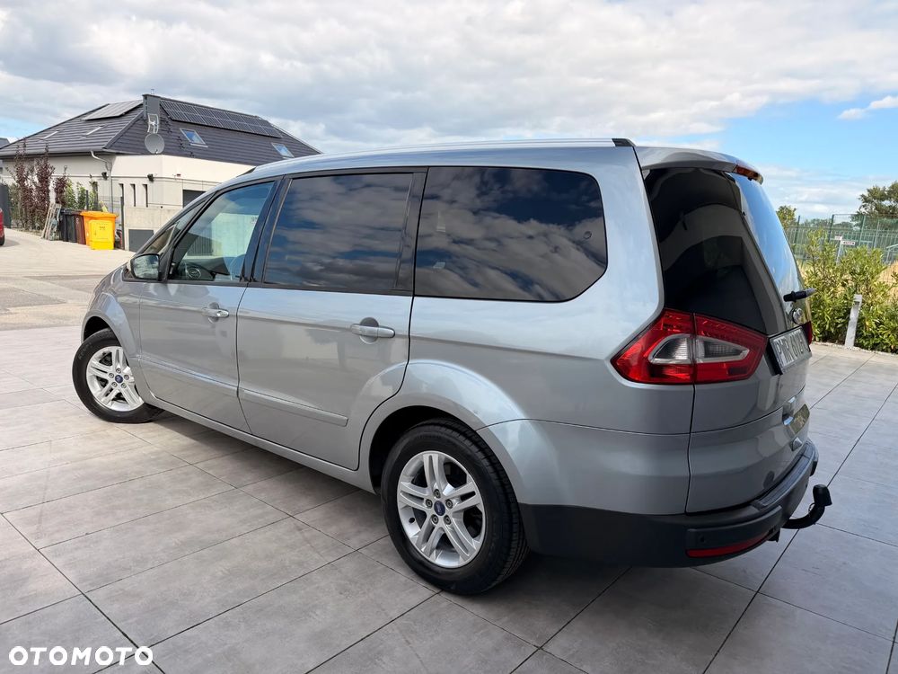 Ford Galaxy - 19