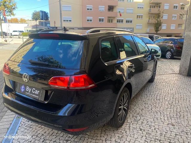 VW Golf Variant 1.6 TDi GPS Edition DSG - 17