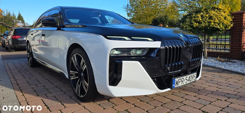BMW Seria 7 - 1