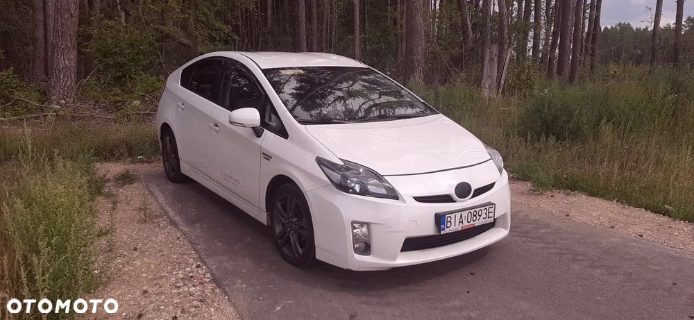 Toyota Prius - 8
