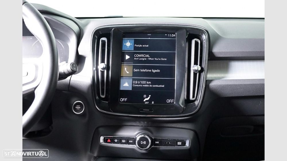 Volvo XC 40 1.5 T2 Momentum Plus — fotografia 14