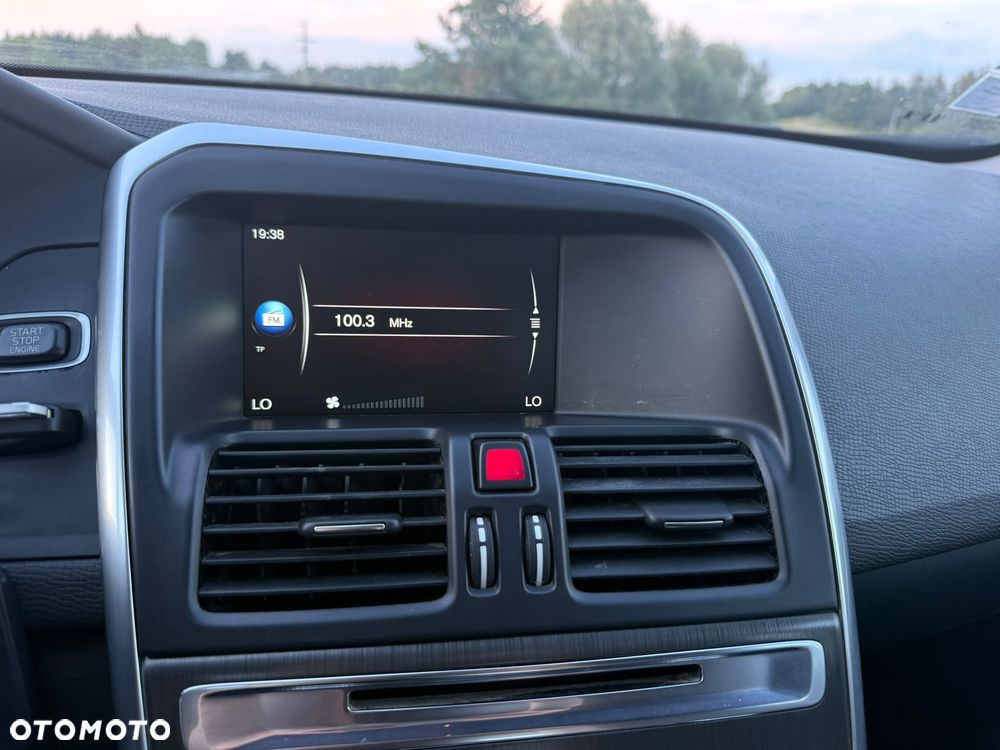 Volvo XC 60 - 16