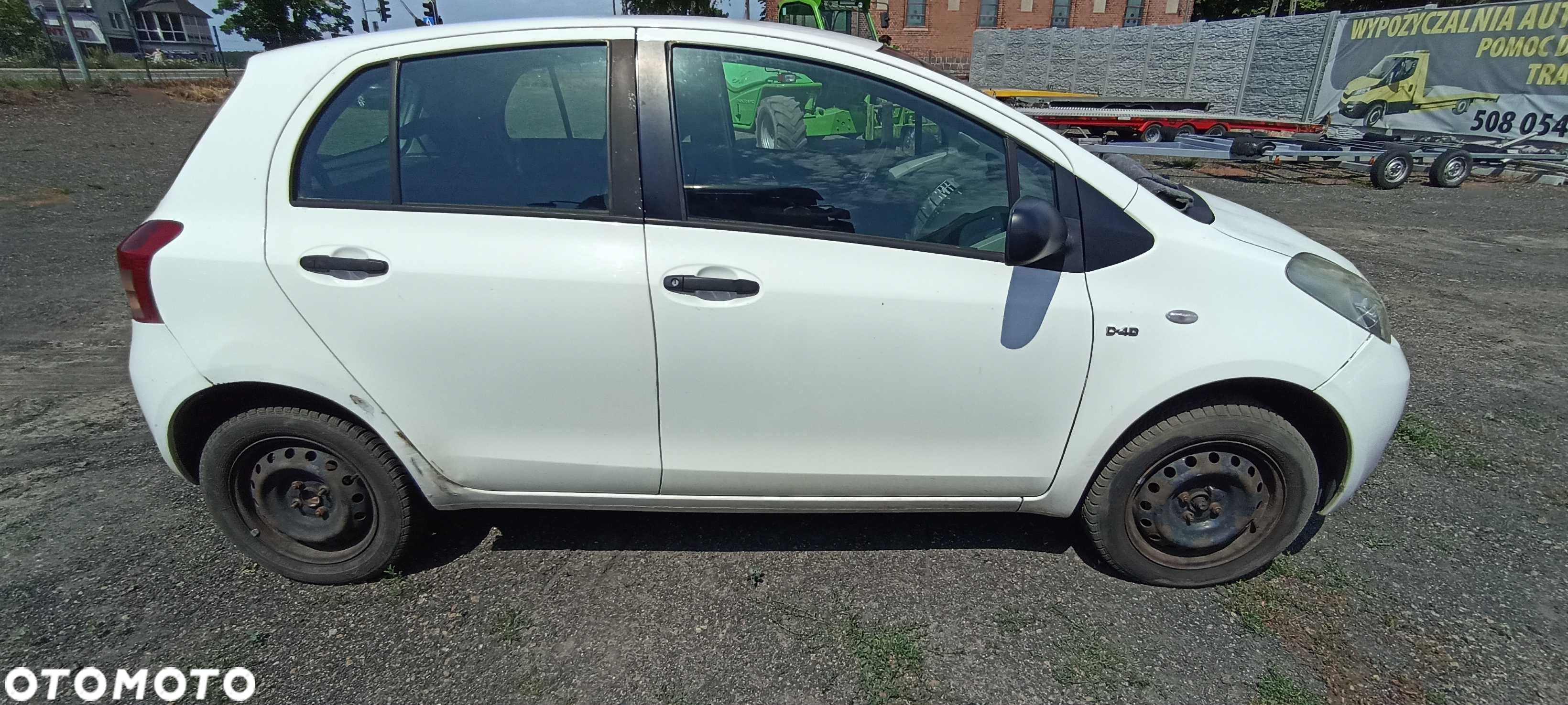 toyota yaris 1.4 1ndyv  d4d lak 068 d4d 90km samochód na części - 3