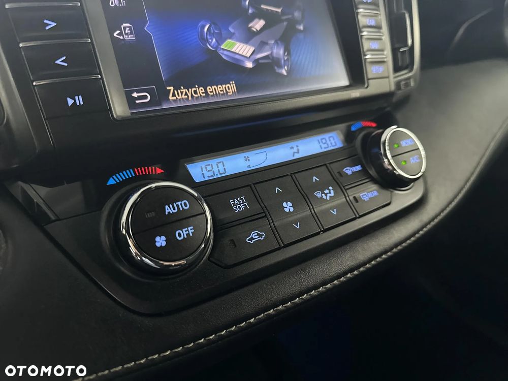 Toyota RAV4 Hybrid Style 4x4 - 23