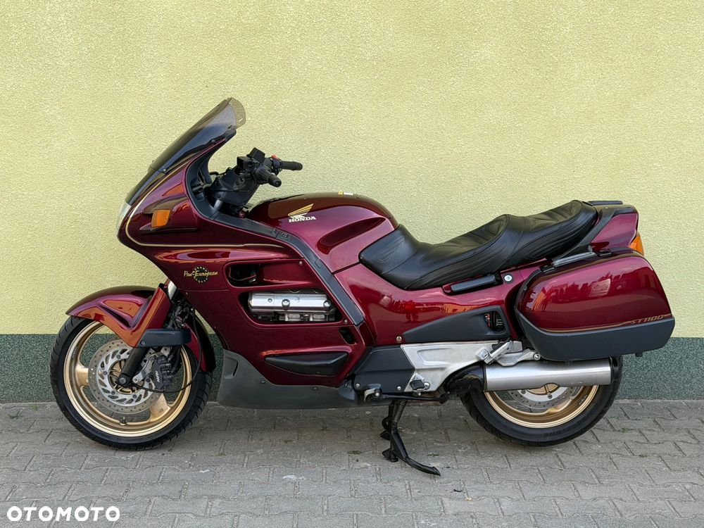Honda ST - 25