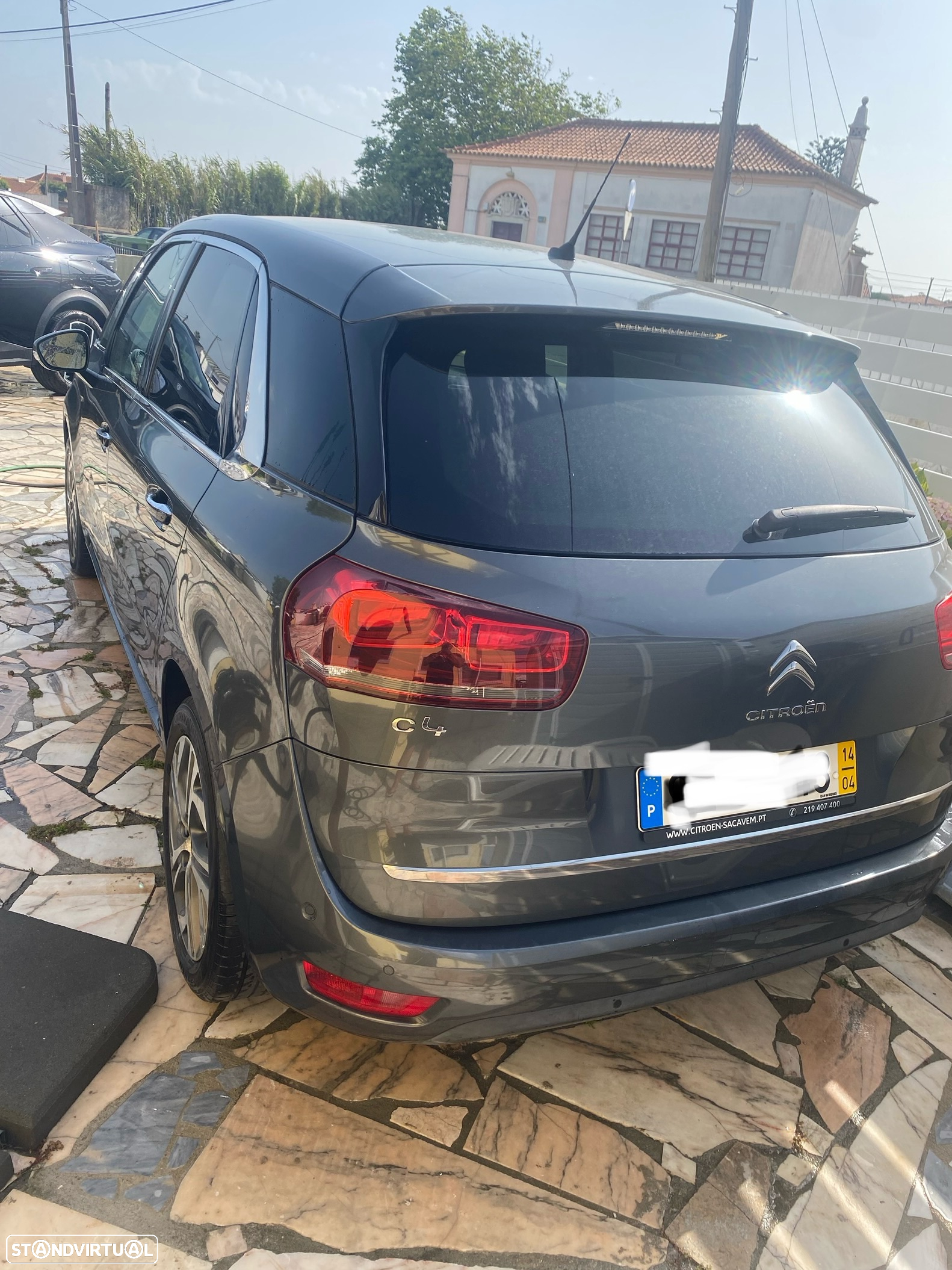 Citroën C4 Picasso 1.6 e-HDi Intensive ETG6 J17 - 16