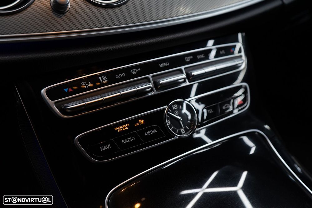 Mercedes-Benz E 220 d 9G-TRONIC AMG Line - 34