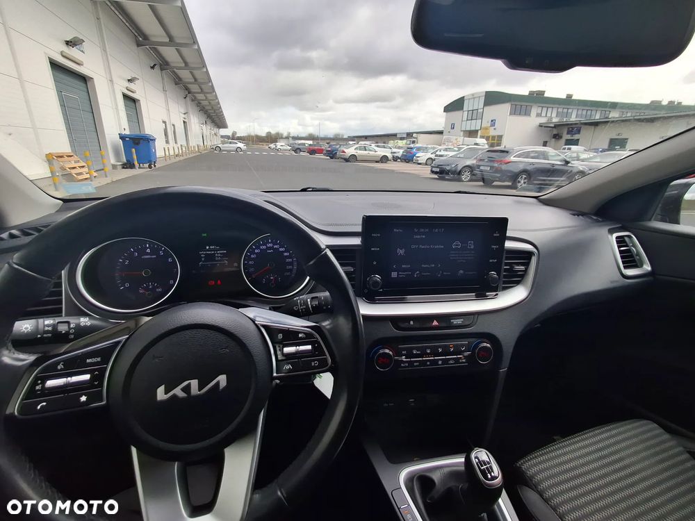 Kia Ceed 1.0 T-GDI M - 10