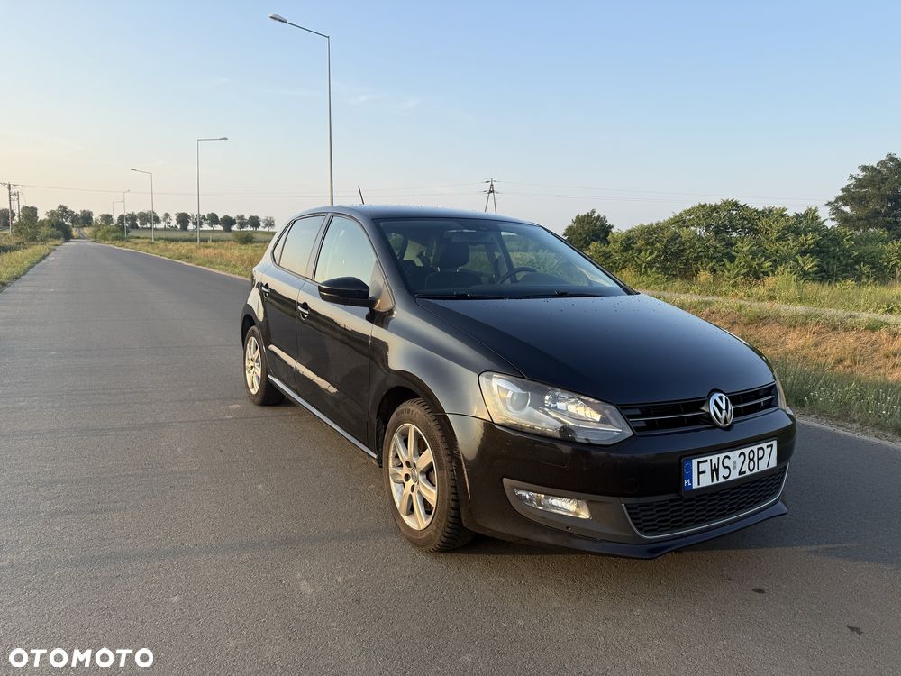 Volkswagen Polo - 2