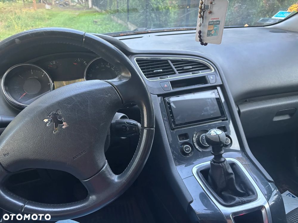 Peugeot 5008 - 18