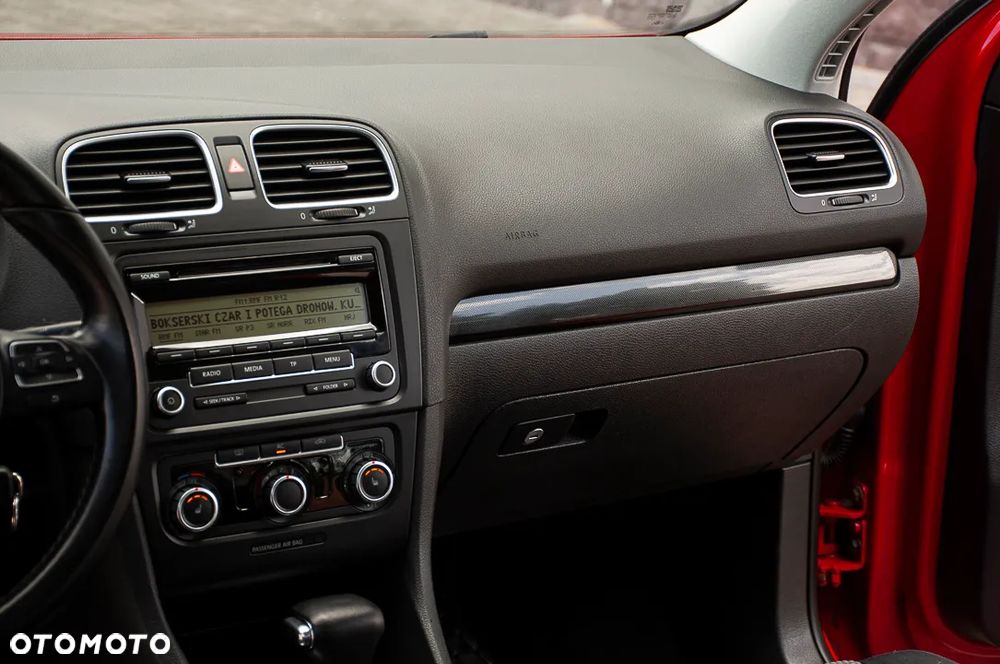 Volkswagen Golf 1.4 TSI DSG MATCH - 29