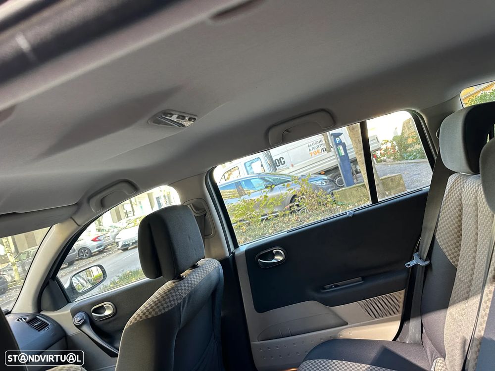 Renault Mégane Break 1.5 dCi Dynamique - 20