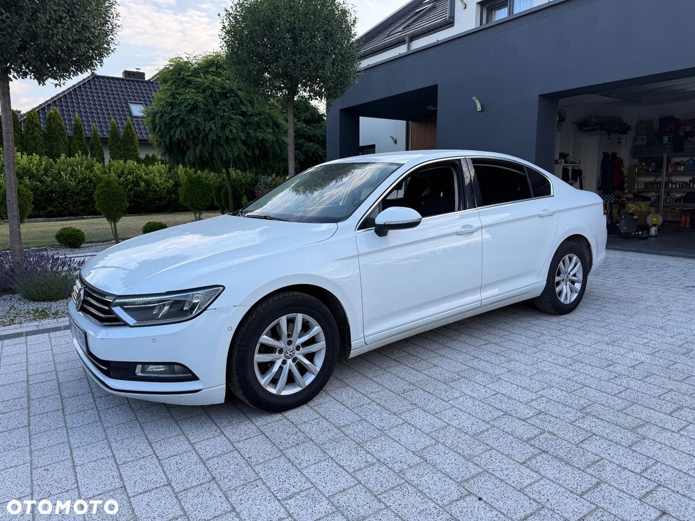 Volkswagen Passat 2.0 TDI BMT Comfortline - 1