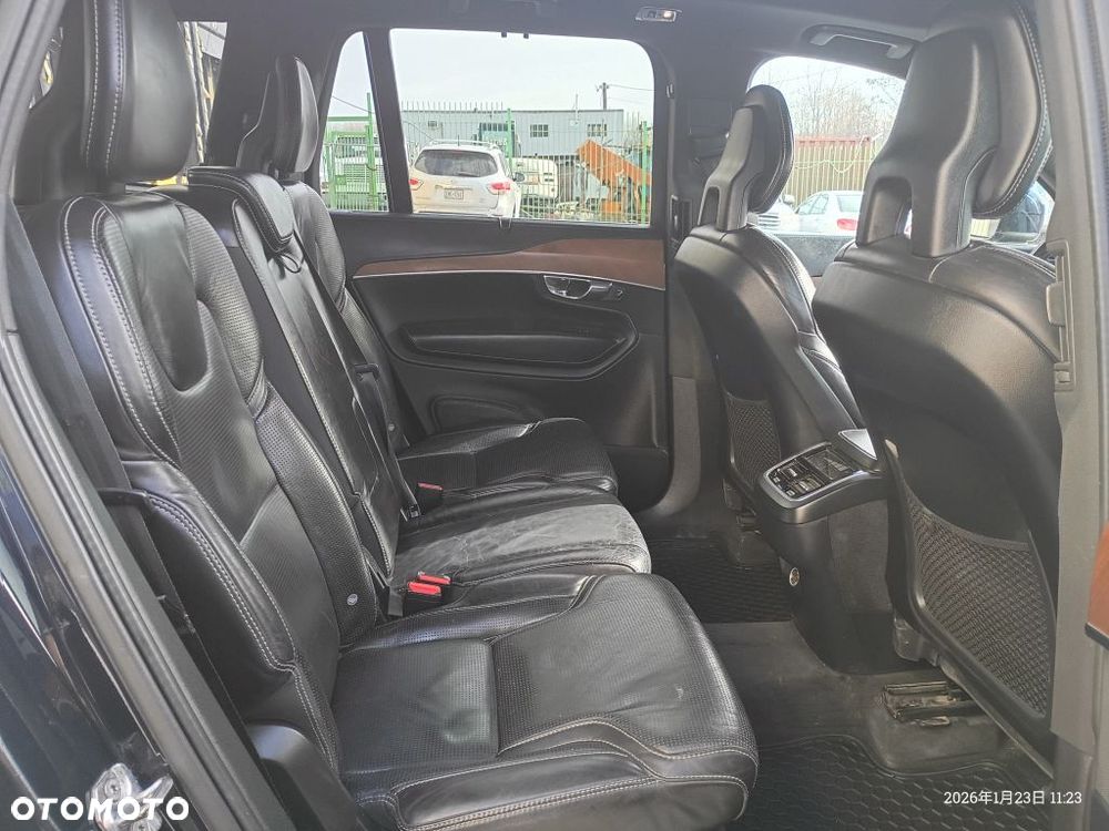 Volvo XC 90 T6 AWD Geartronic Inscription - 12