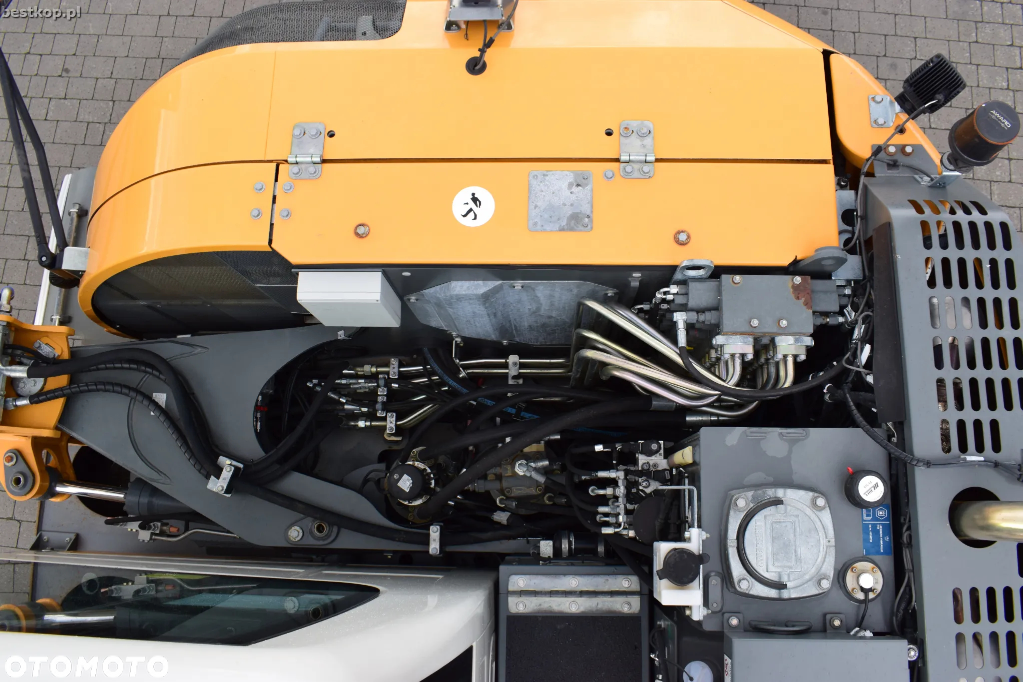 Liebherr A910 Compact Litronic - 36