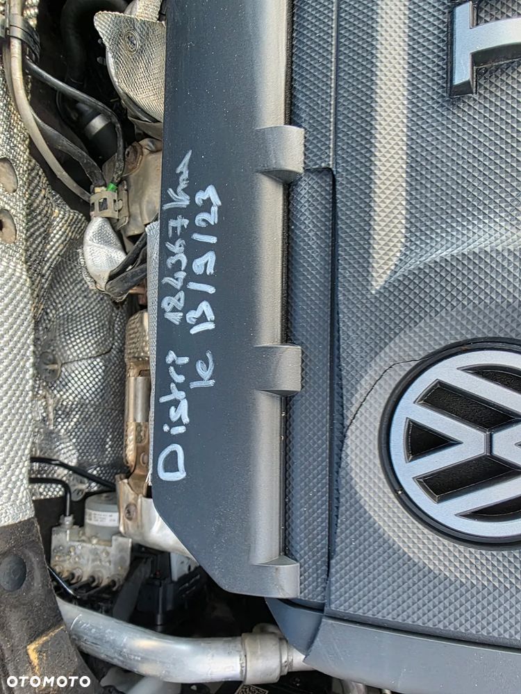 Volkswagen Golf - 27