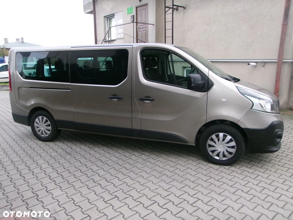 Renault Trafic ENERGY dCi 125 Grand Spaceclass - 4