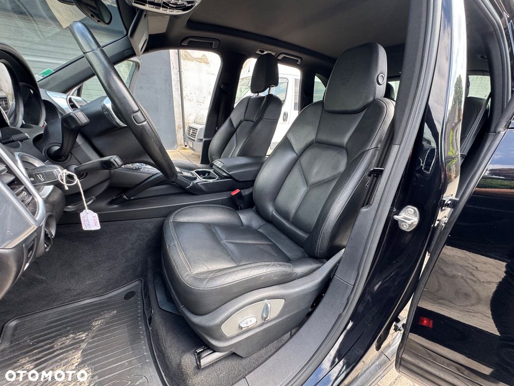 Porsche Cayenne S Tiptronic S - 16