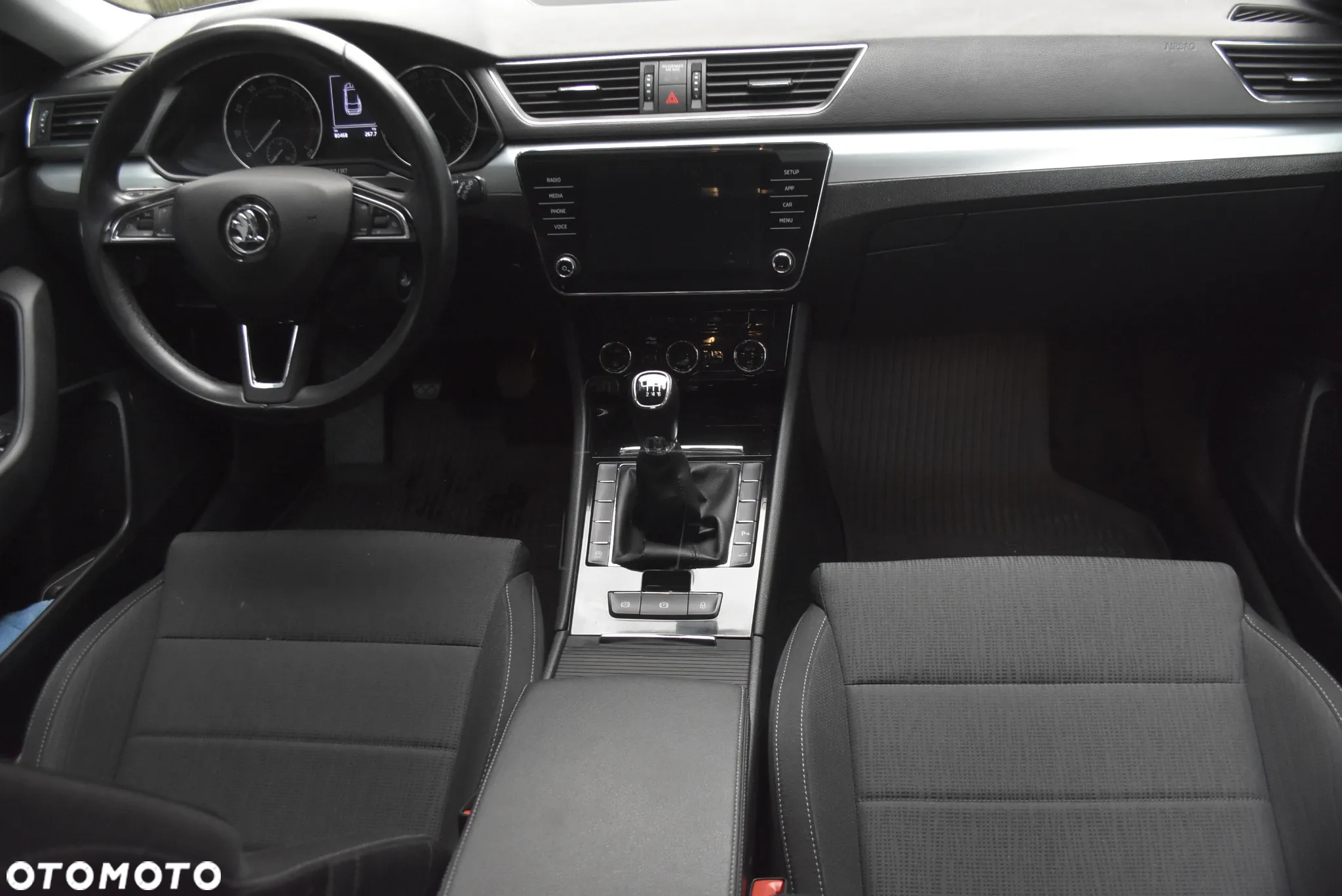 Skoda Superb 1.5 TSI ACT Ambition - 7