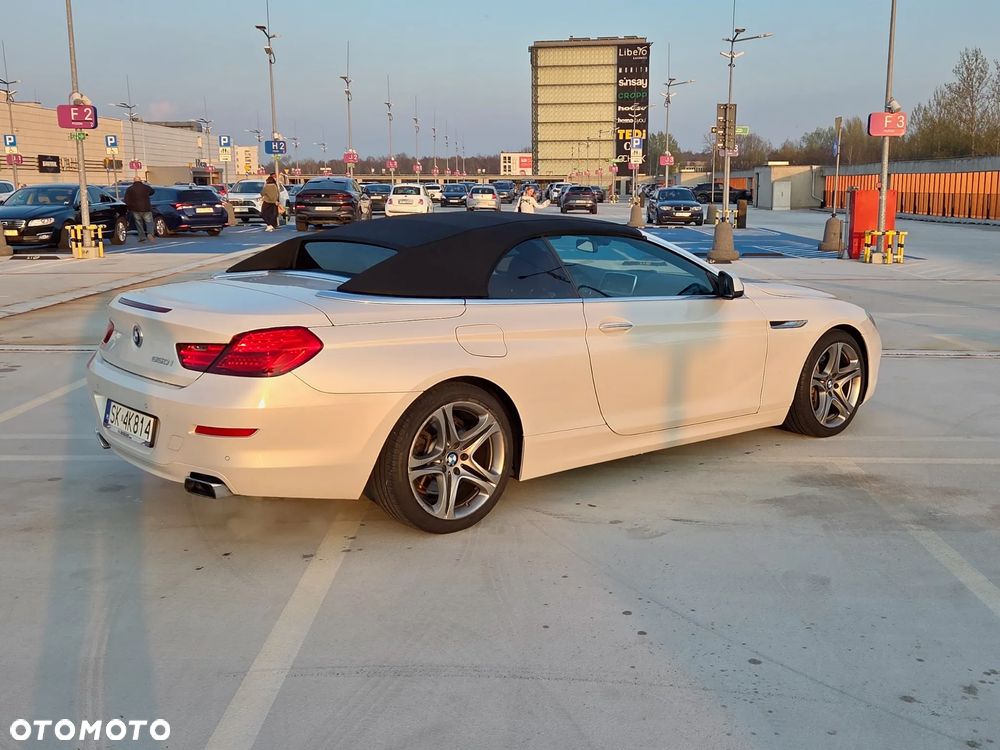 BMW Seria 6 650i - 15