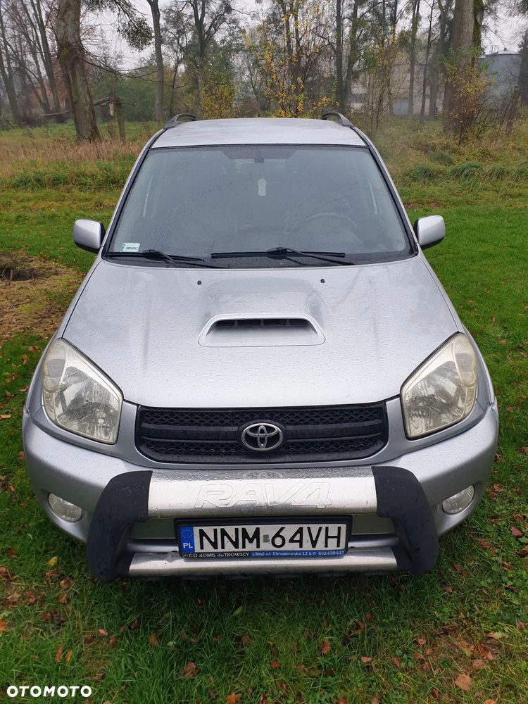 Toyota RAV4 D-4D 4x4 - 2