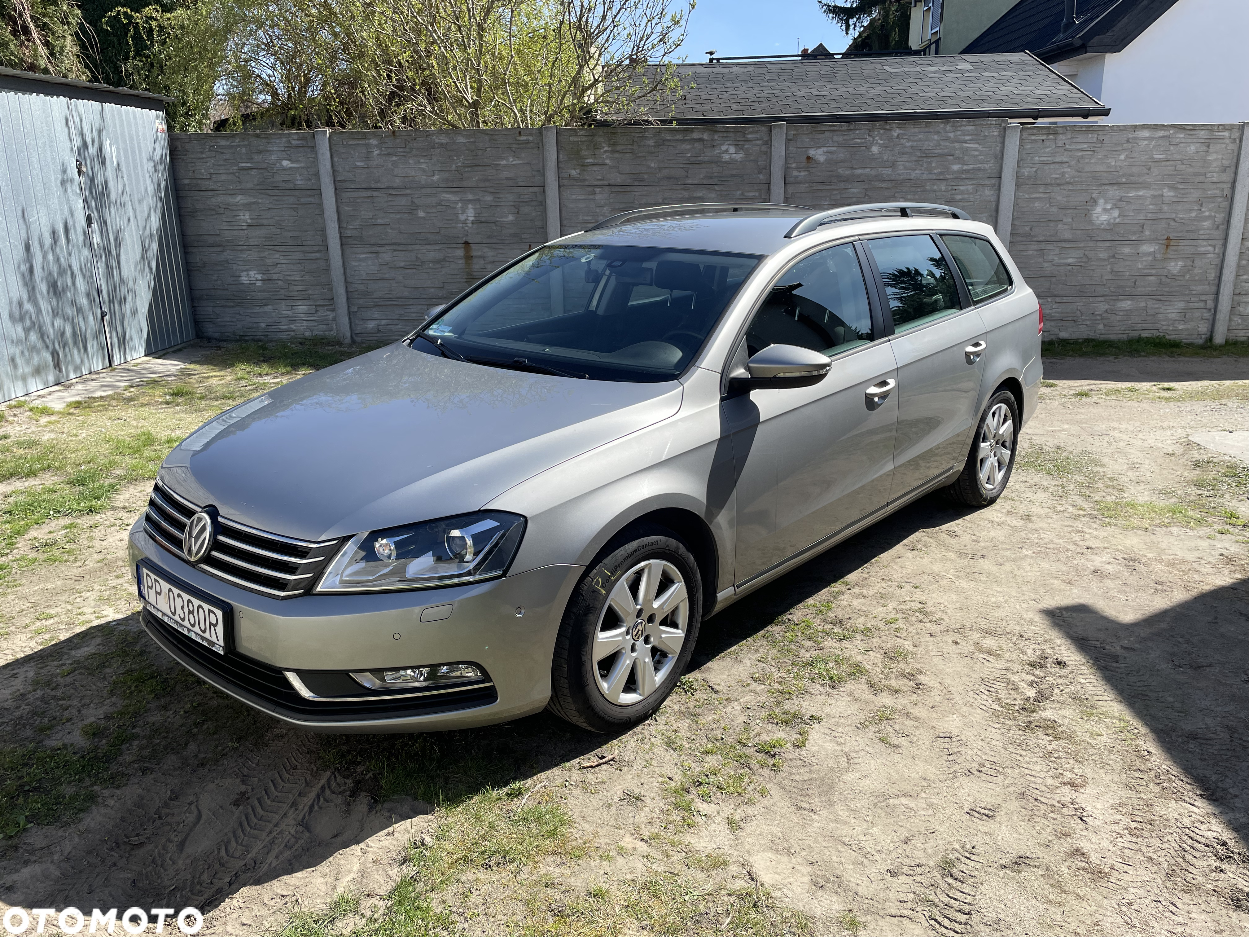 Volkswagen Passat - 9