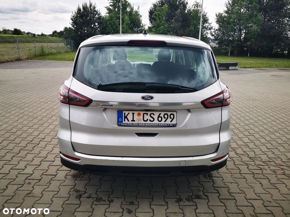 Ford S-Max 2.0 EcoBlue Titanium - 8