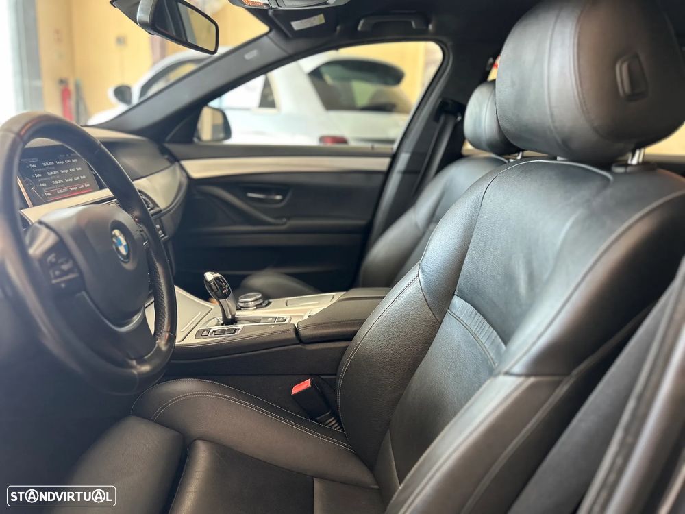 BMW 520 d Line Luxury Auto - 28