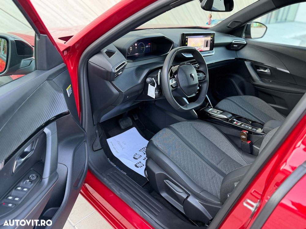 Peugeot 2008 Hybrid 145 e-DSC Allure - 21
