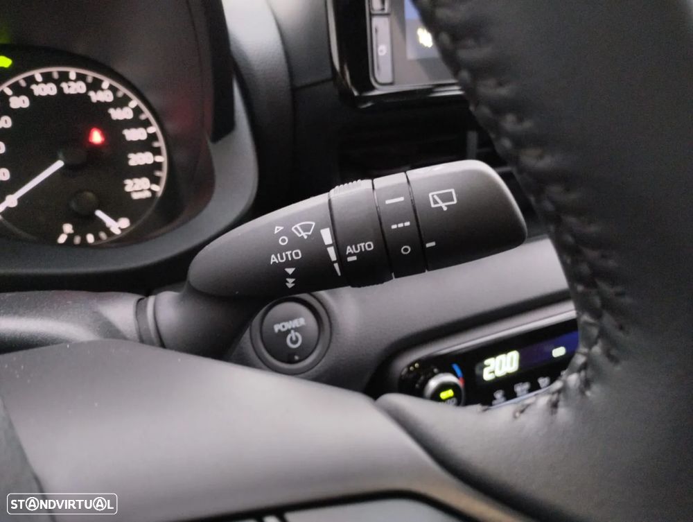 Mazda 2 1.5 L Hybrid VVT-i Agile - 8