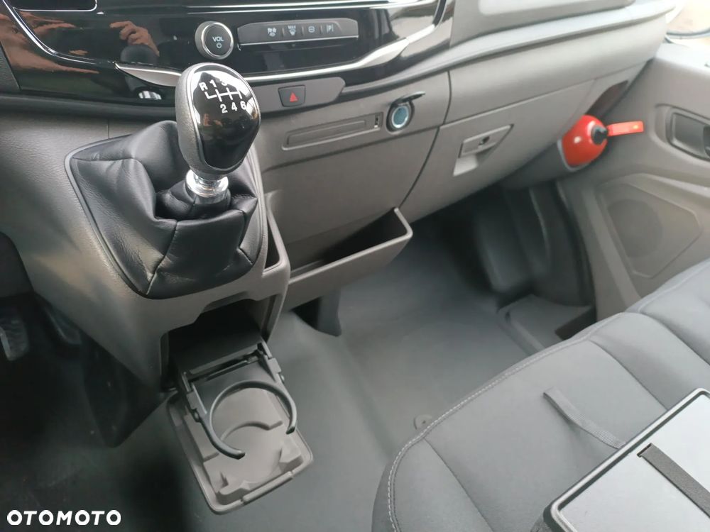 Ford Transit - 15