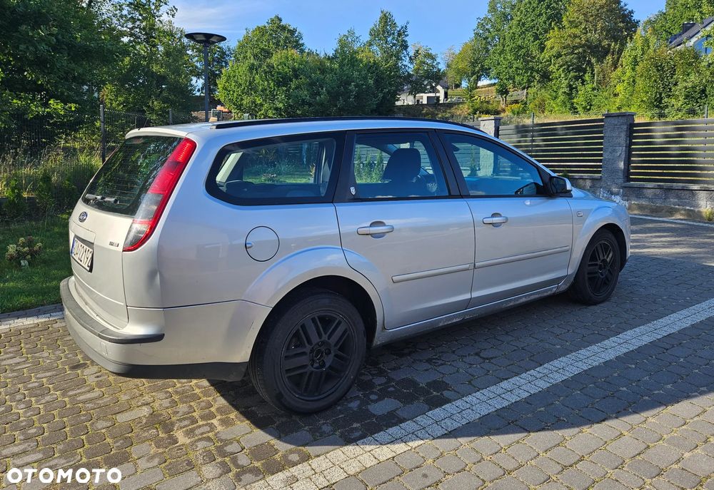 Ford Focus 1.8 TDCi Ghia - 2