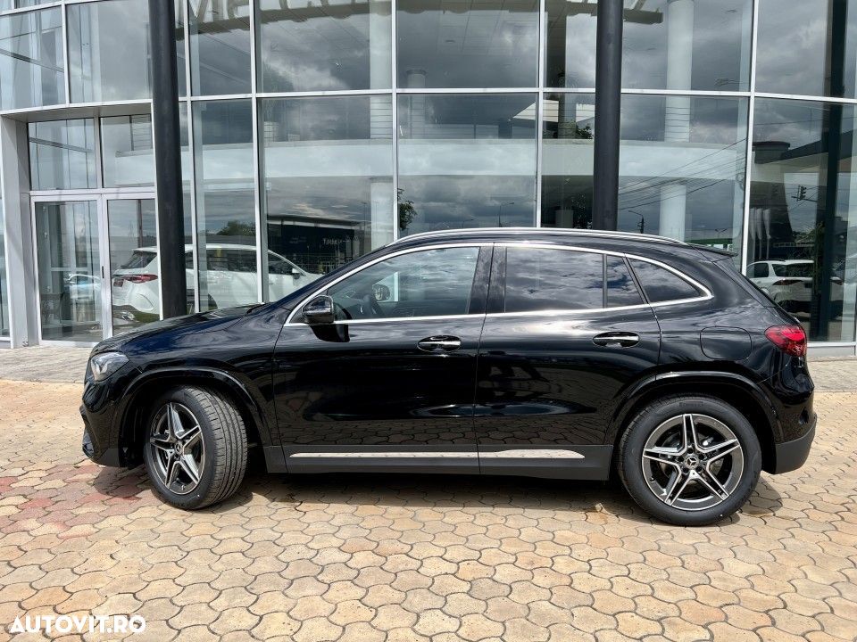 Mercedes-Benz GLA 200 d 4MATIC Aut. - 4