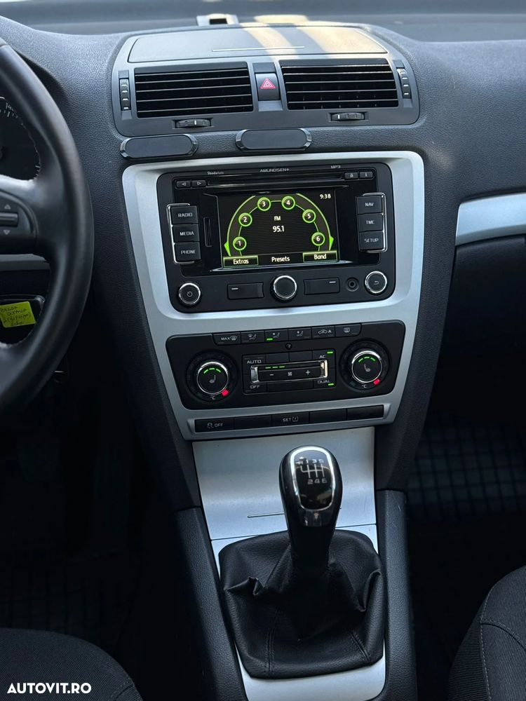 Skoda Octavia 2.0 TDI DPF FAMILY - 33