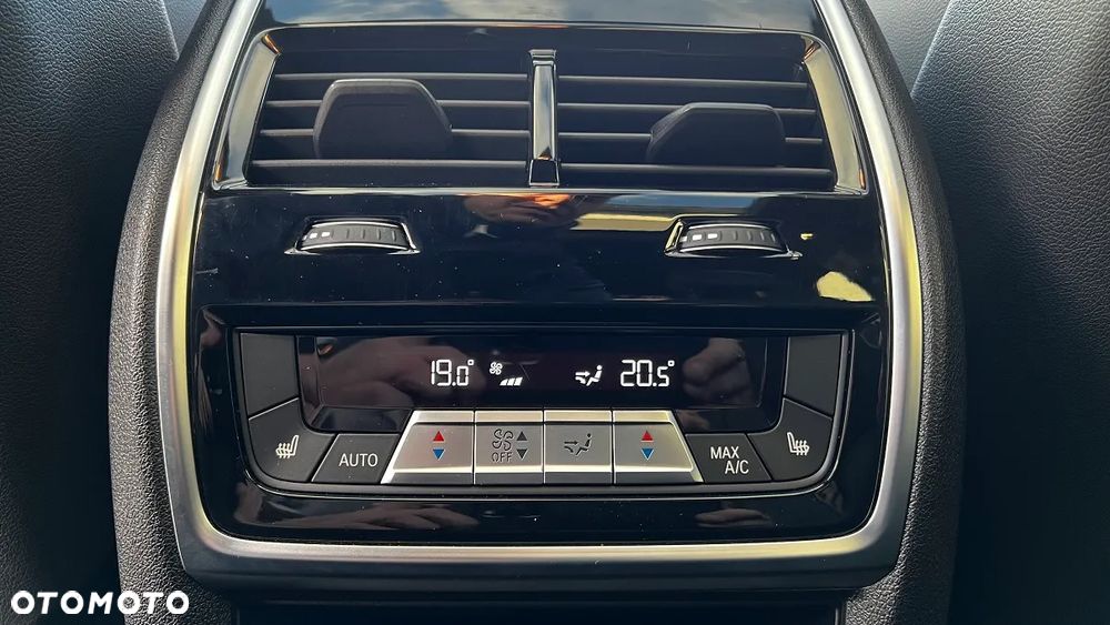 BMW X5 xDrive45e - 35